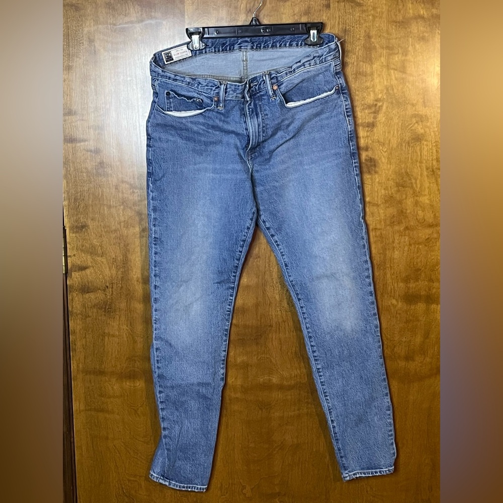GAP Men's Skinny Jeans - Medium Blue Wash